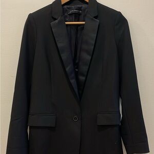 Zara Classic Black Blazer